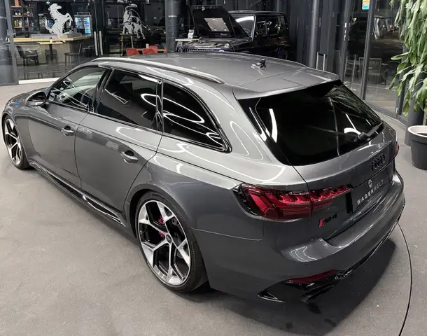 Audi RS4 2.9 TFSI quattro Competition Plus , Dekor Carbon Ansicht 5
