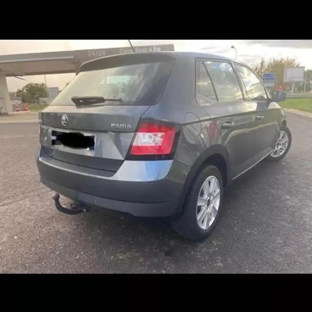 Skoda Fabia 1.0 MPI 75 ch BVM5 Clever - 1
