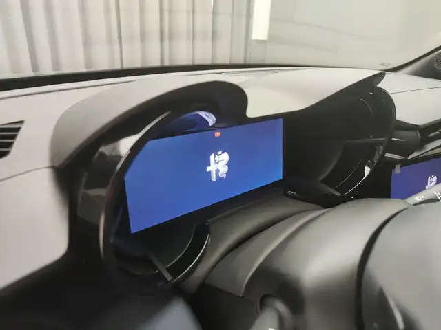 Alfa Romeo Junior view 12