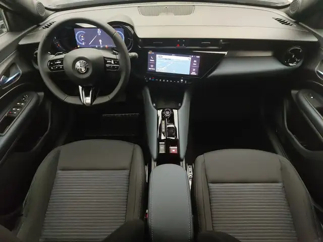 Alfa Romeo Junior view 9