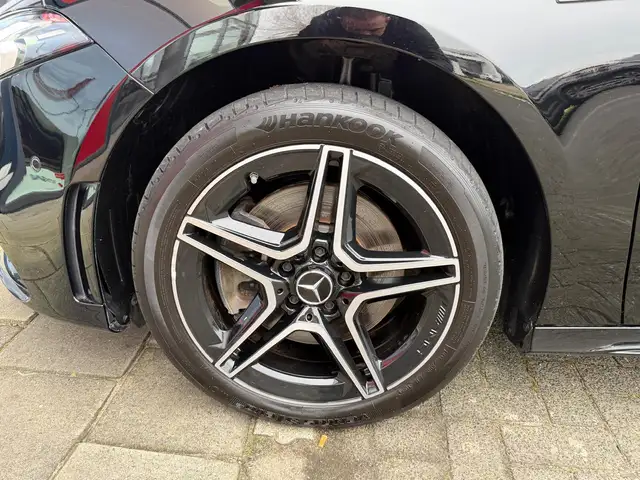 Mercedes-Benz A-Class view 9