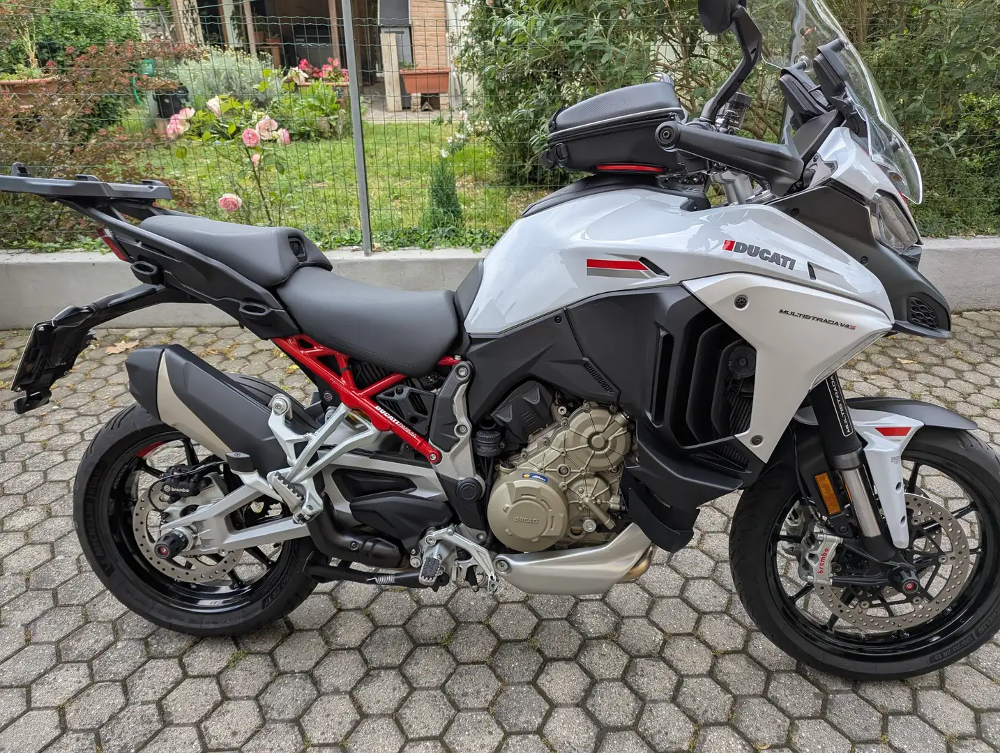 Ducati Multistrada V4 S Travel & radar (2022) full optional Alb - 1