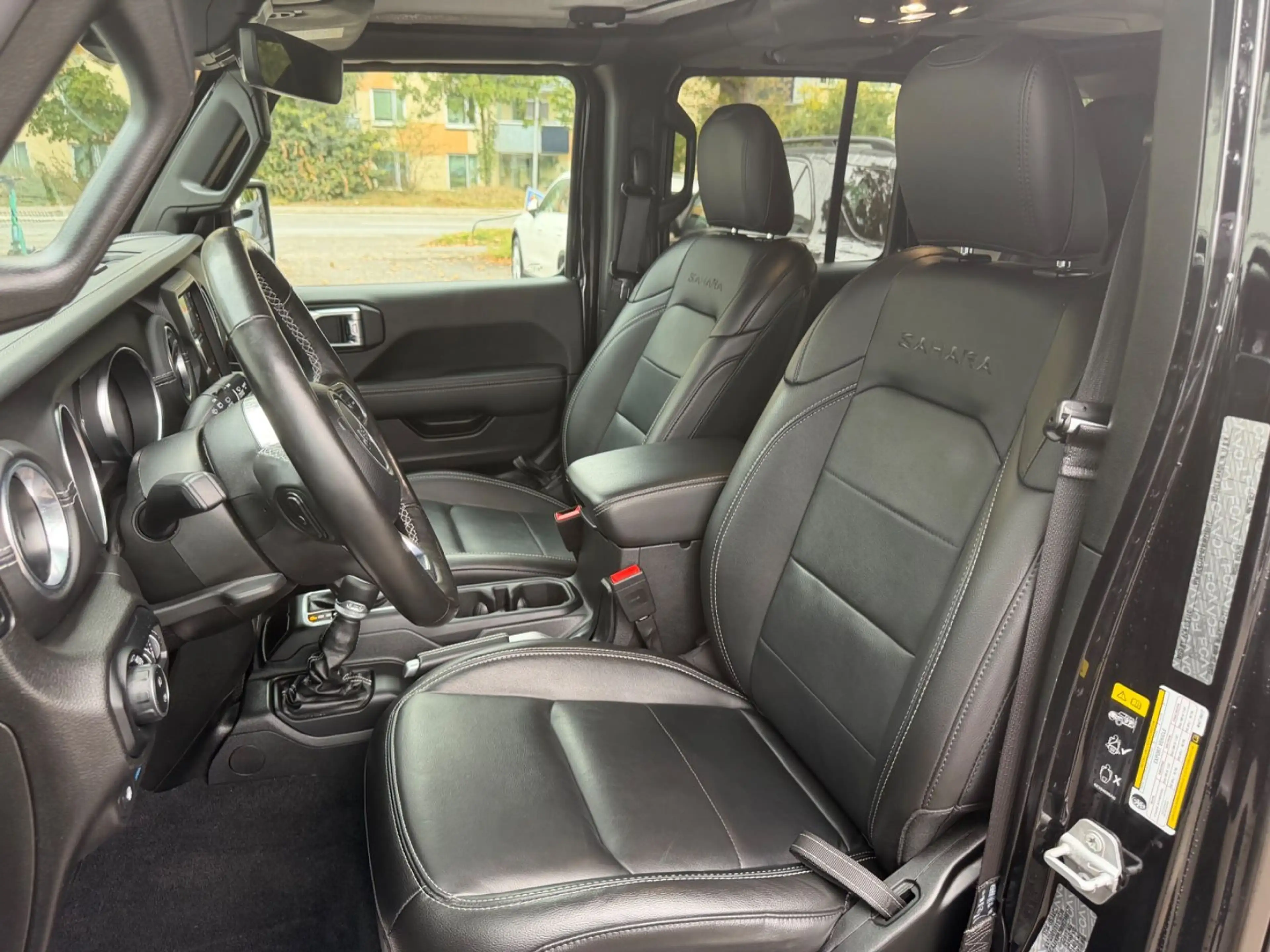 Jeep Wrangler Unlim Sahara Plug-In Hybr~Leder~ACC~Kam — photo 9