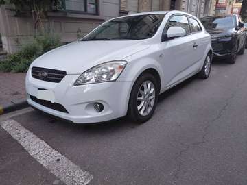 Pro_Cee'd 1.6 CRDi EX ISG EcoDynamics