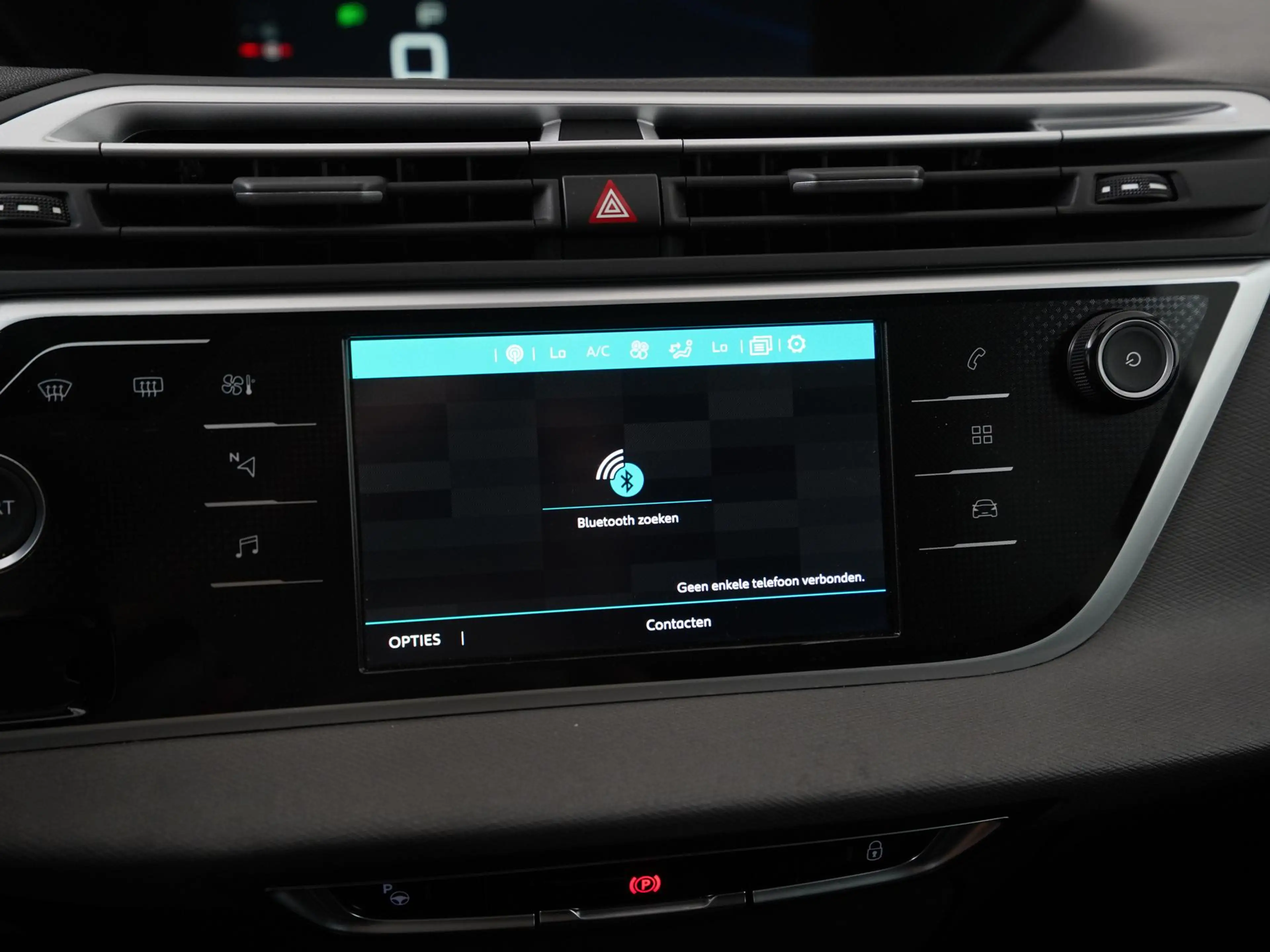 Citroen Grand C4 SpaceTourer 1.2 PureTech Shine Automaat | 7 Persoons | Zondag — photo 14