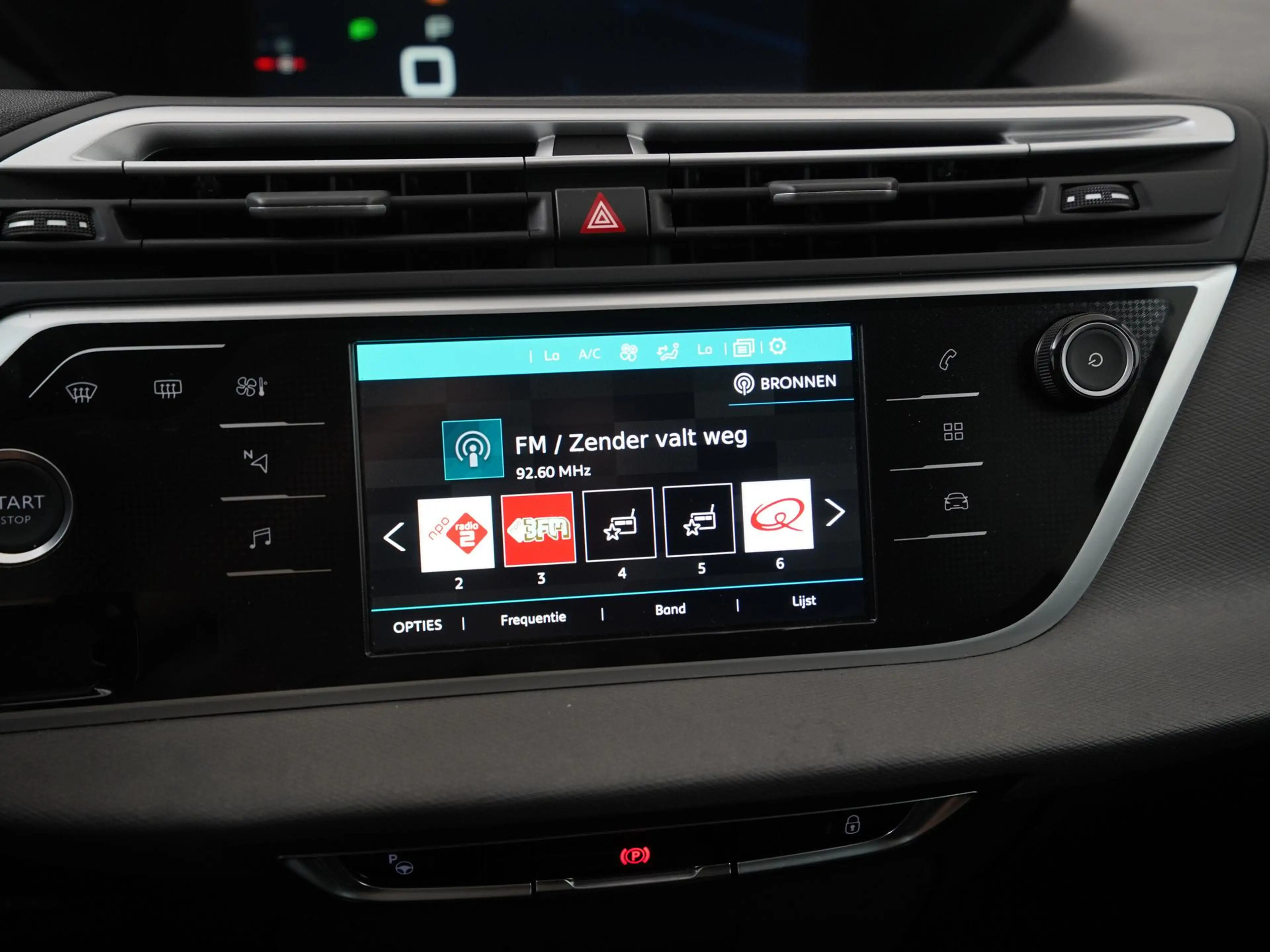 Citroen Grand C4 SpaceTourer 1.2 PureTech Shine Automaat | 7 Persoons | Zondag — photo 12