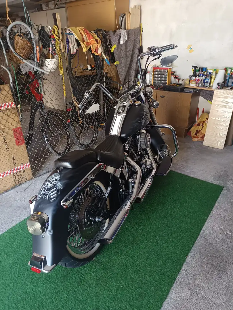 Harley-Davidson Heritage Softail Zwart - 2