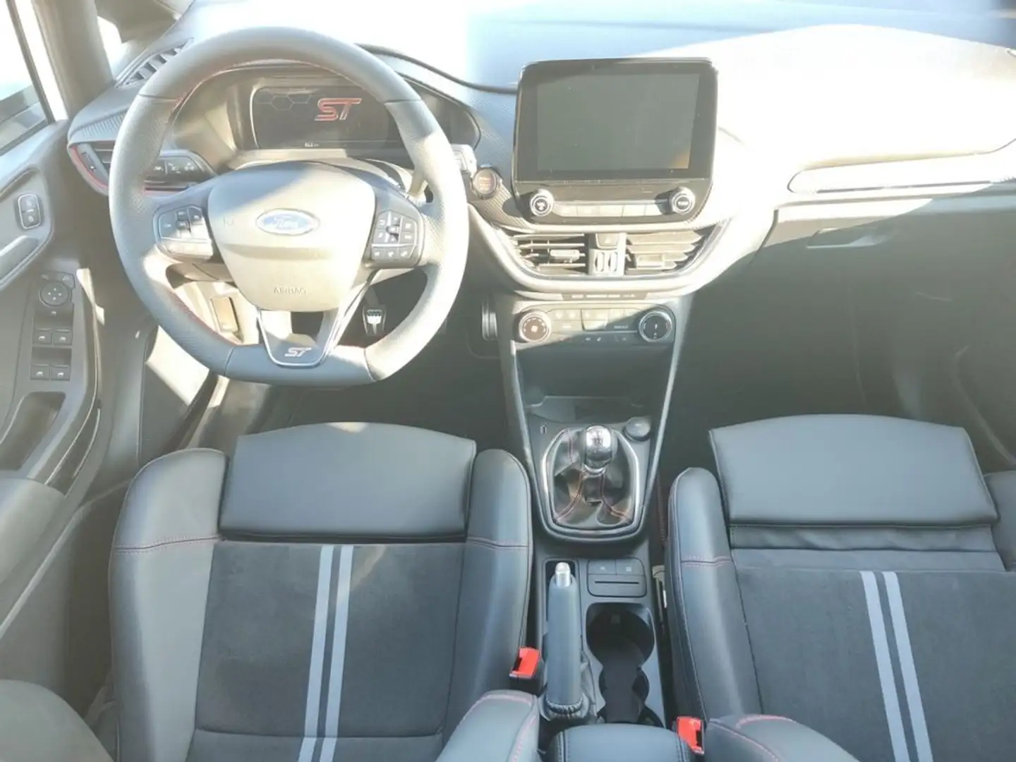 Ford Fiesta 1.5 Ecoboost 200 CV 5 porte ST Білий - 1