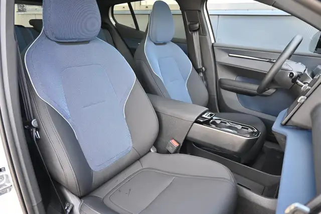 Volvo Ex30 view 14
