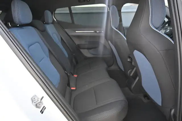 Volvo Ex30 view 15