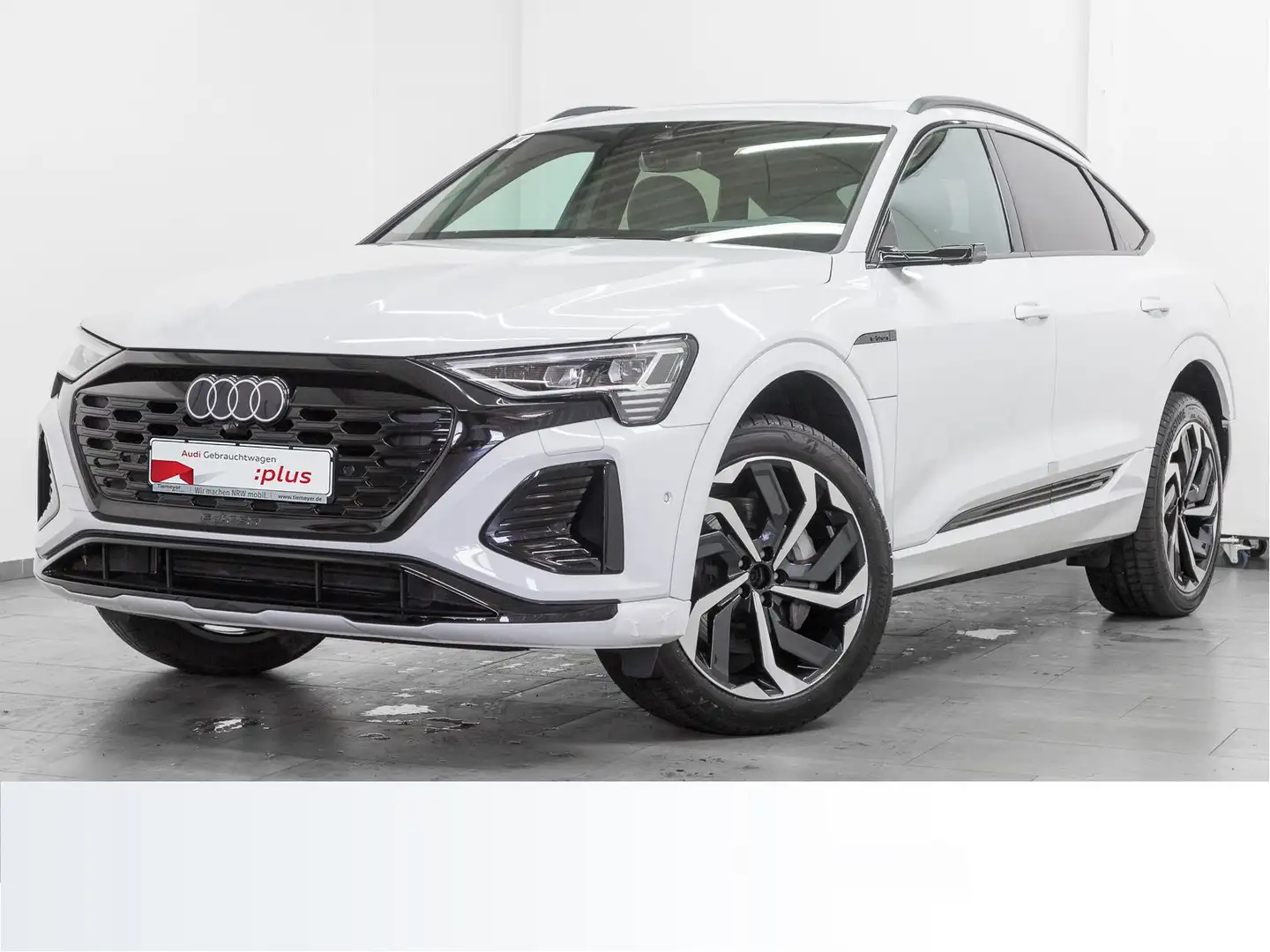 Audi Q8 e-tron 55 Q 2 x S LINE UPE113 BuO A Weiß - 2