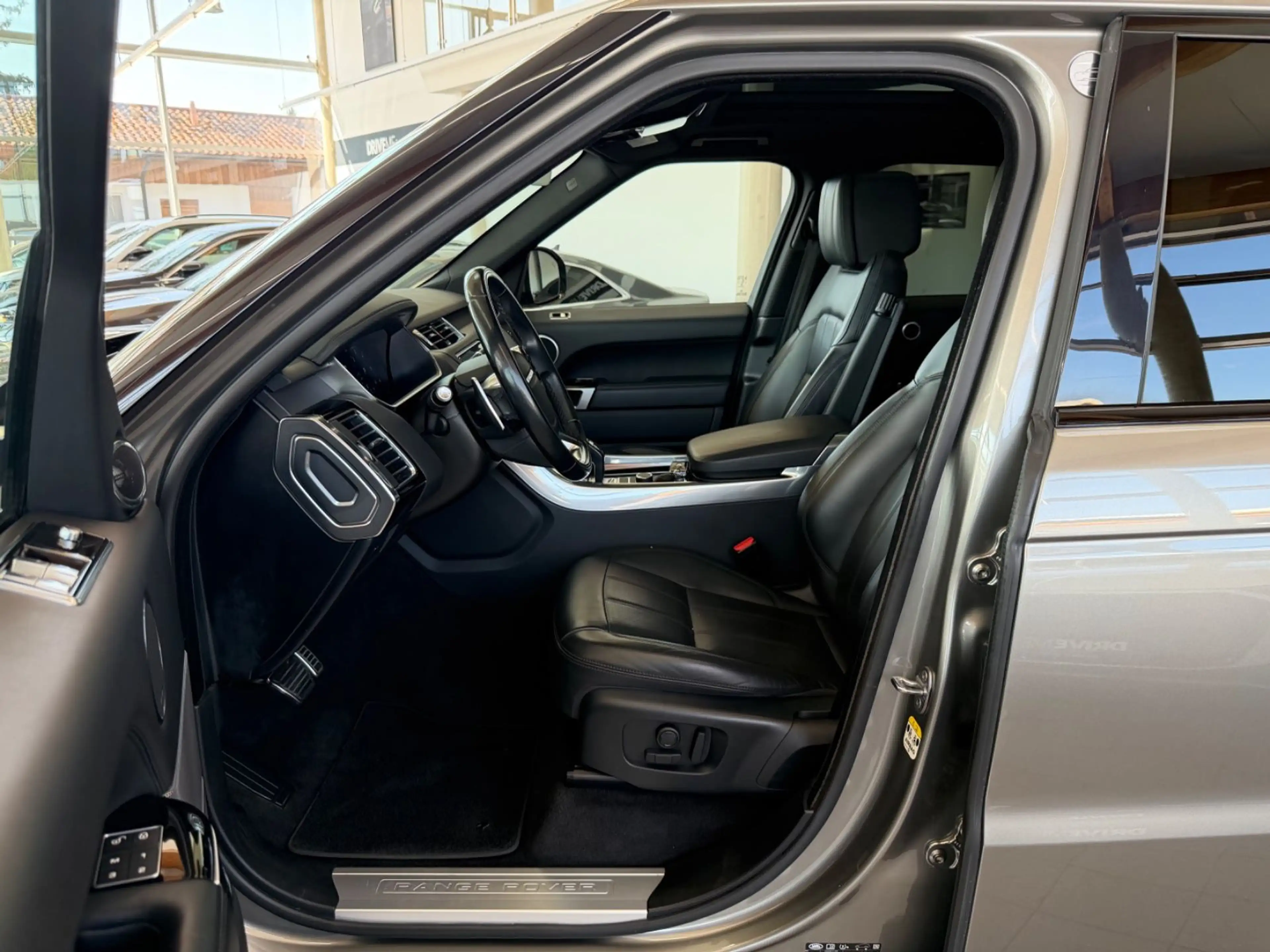 Land Rover Range Rover Sport HSE Dynamic Pano Kamera 3xTV — photo 14