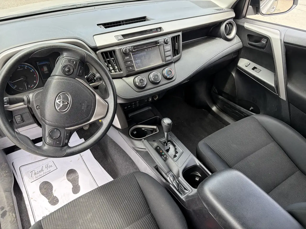 Toyota RAV 4 снимка Toyota RAV 4