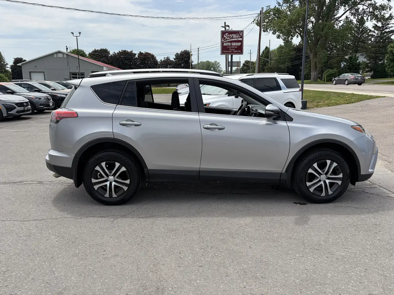 Toyota RAV 4 снимка Toyota RAV 4