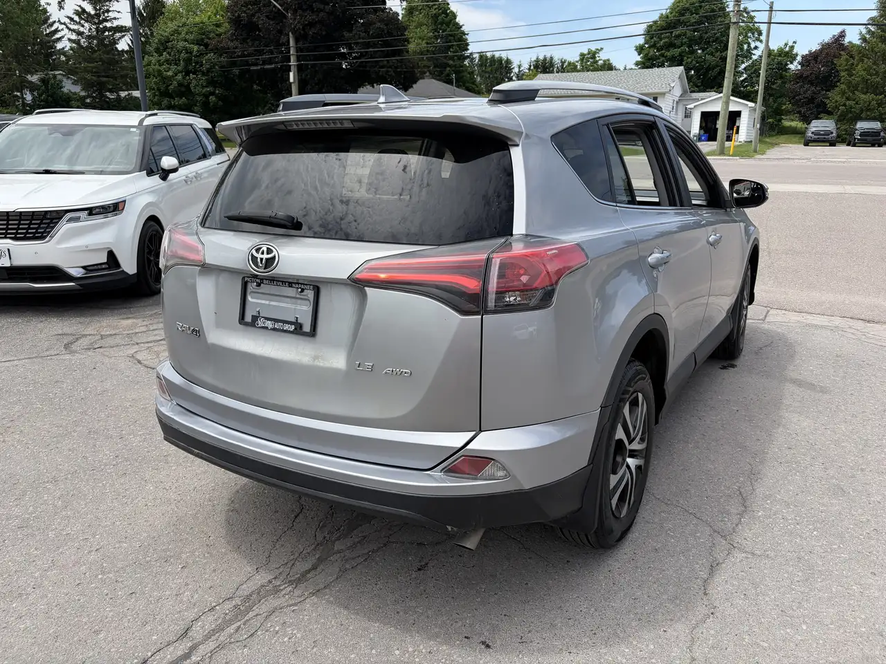 Toyota RAV 4 снимка Toyota RAV 4