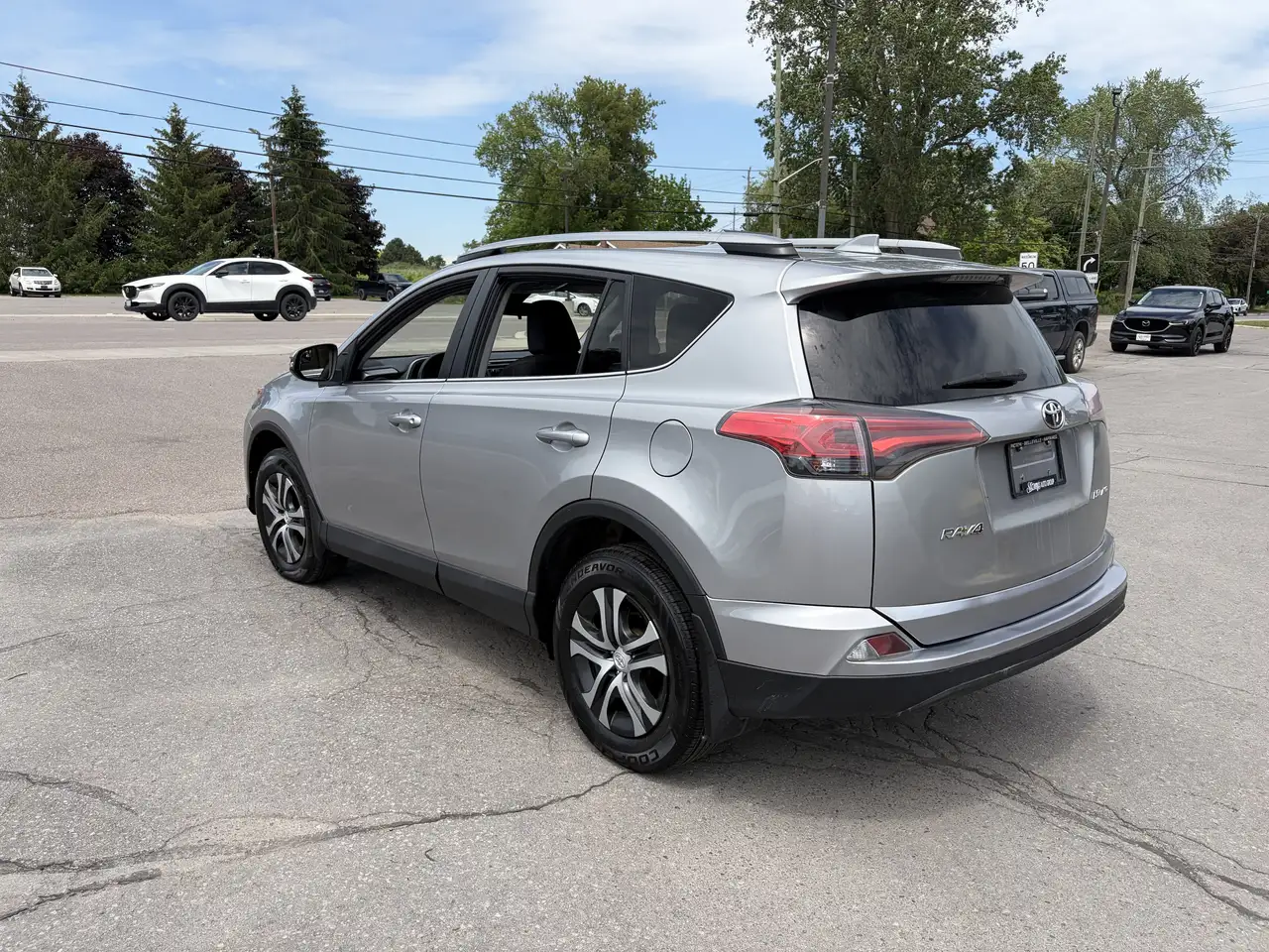 Toyota RAV 4 снимка Toyota RAV 4