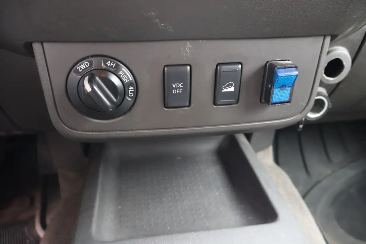 Suzuki Equator снимка Suzuki Equator