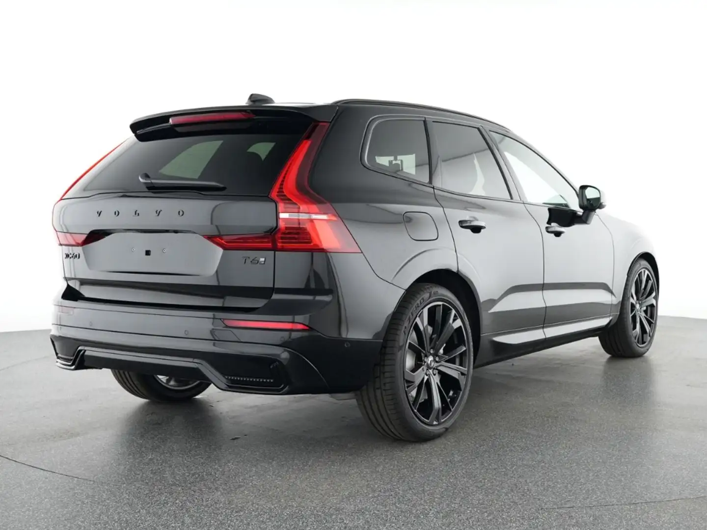 Volvo XC60 Ultra Black Edition Recharge Plug-In Hybrid AWD HU Schwarz - 2