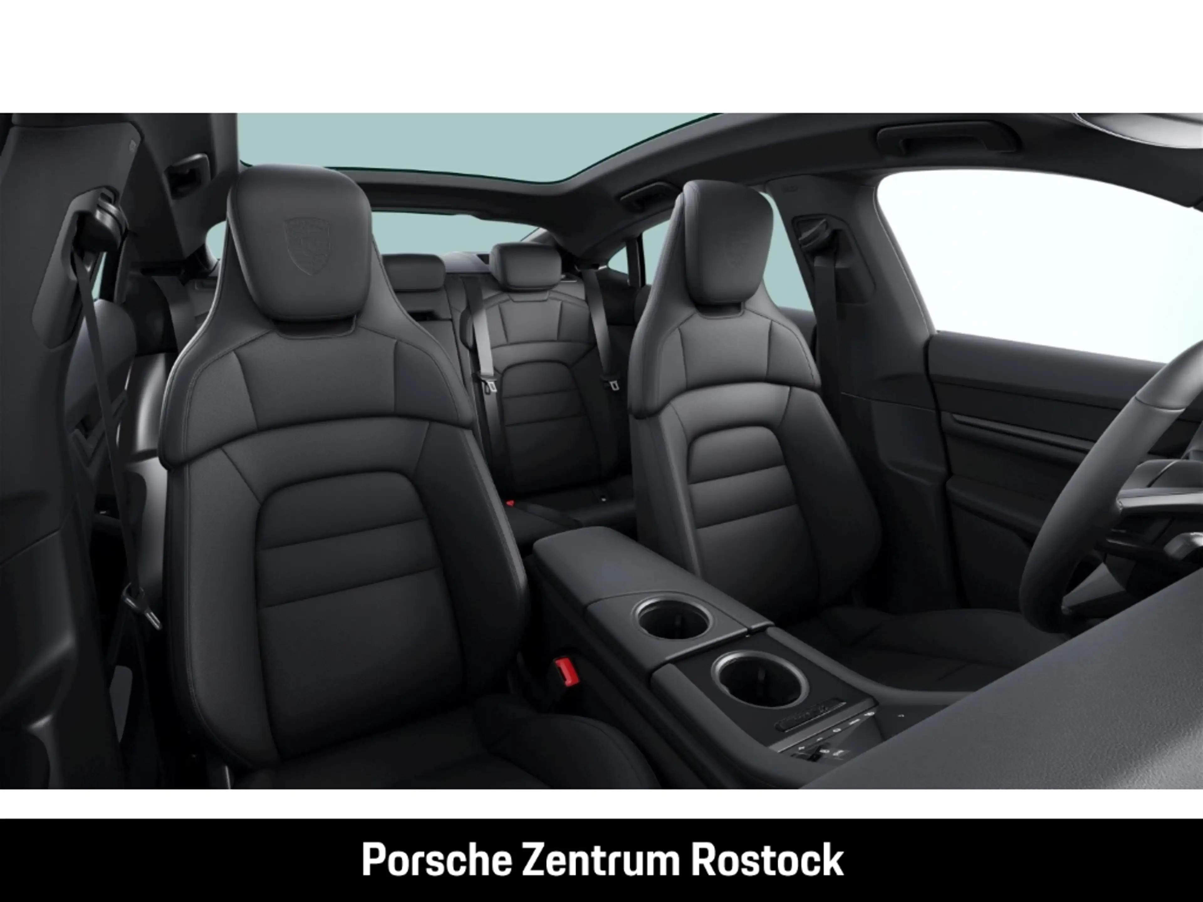 Porsche Taycan 4S — photo 7