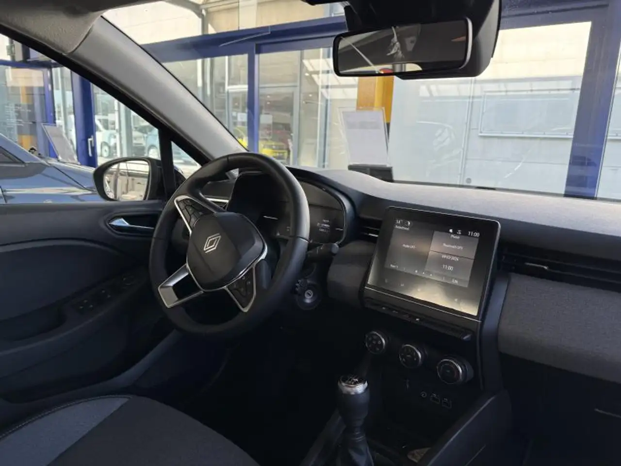 Renault Clio X 16