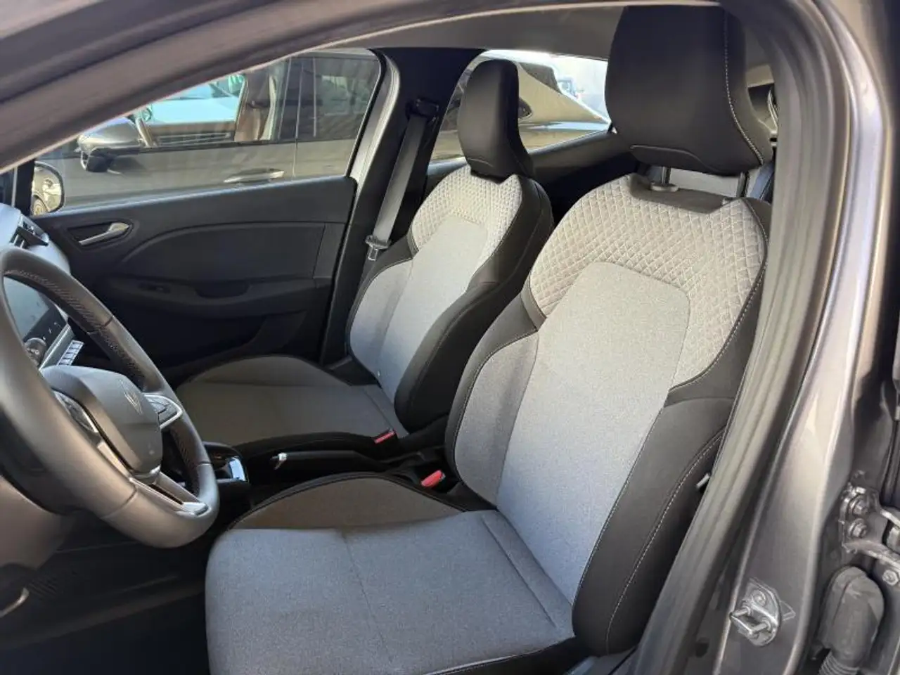 Renault Clio X 9