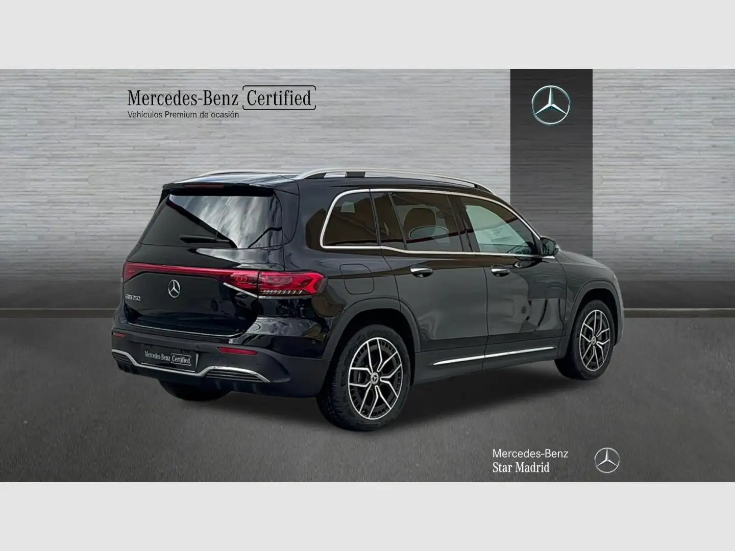 Mercedes-Benz EQB 250 Negro - 2