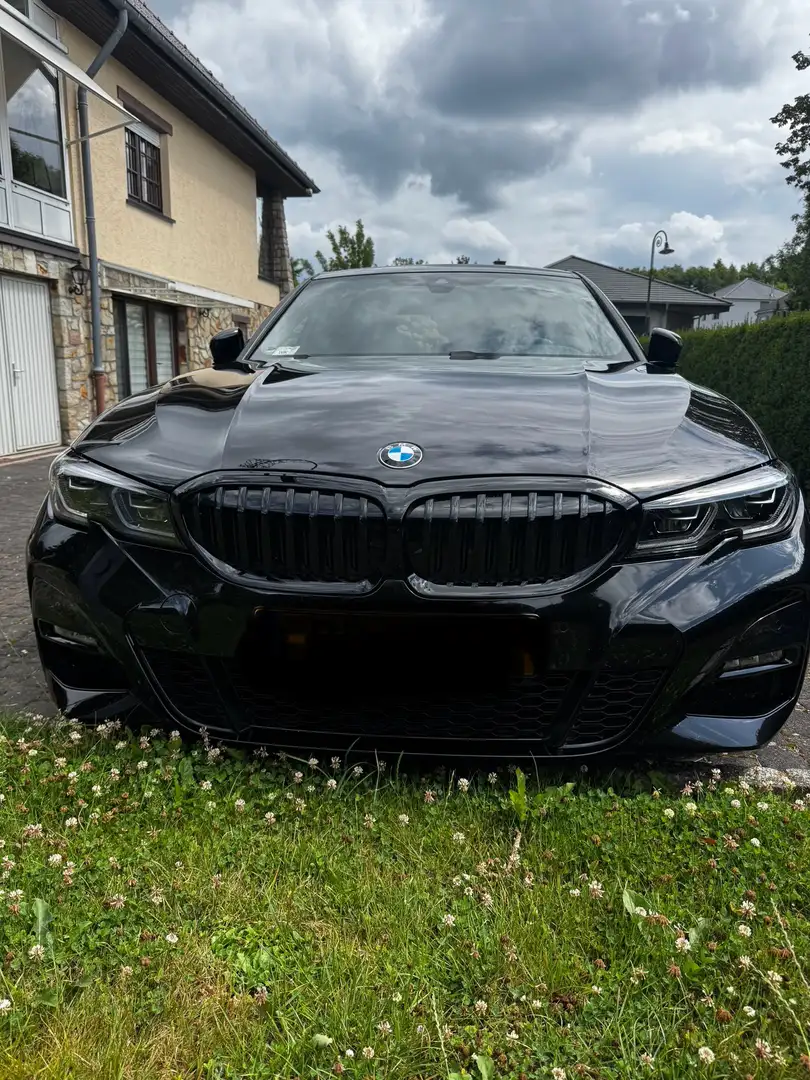 BMW 330 330 i M Sport Noir - 1