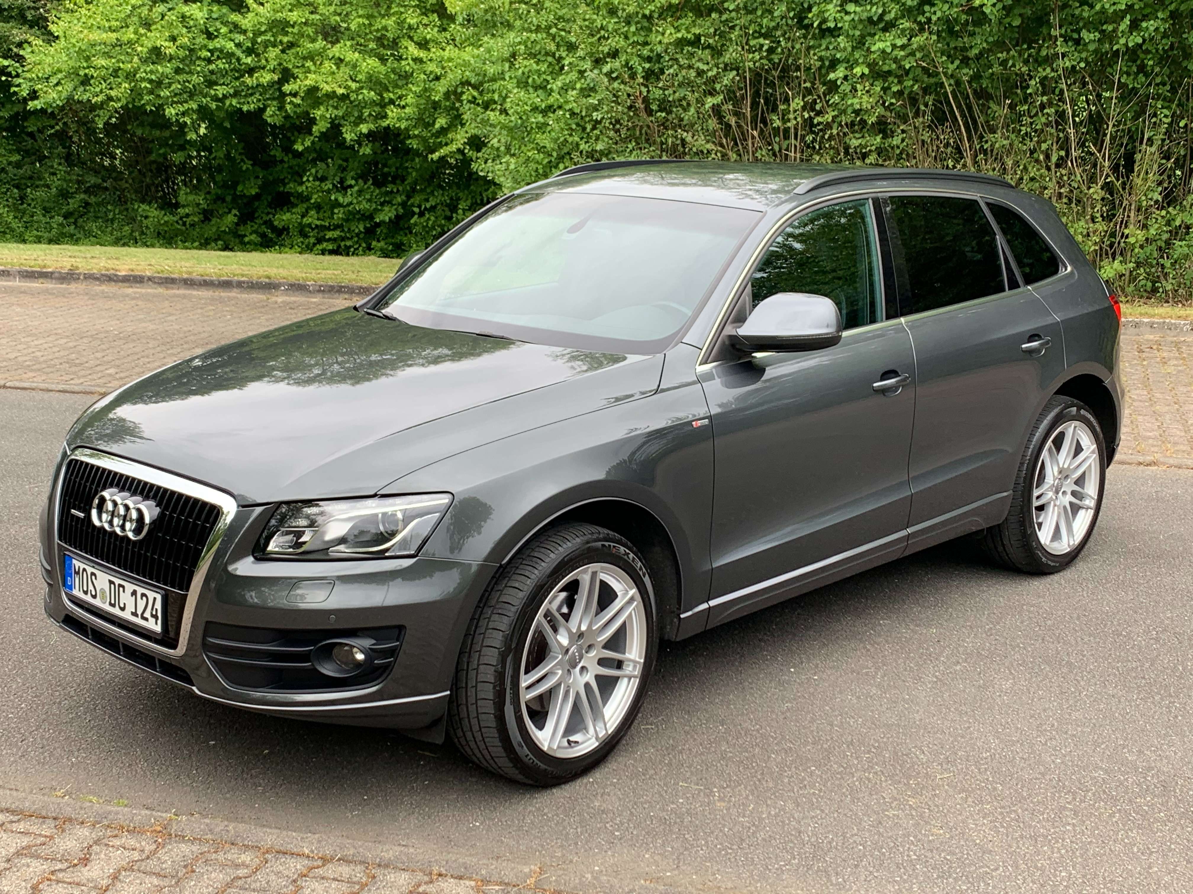 Second hand Audi Q5 3.0