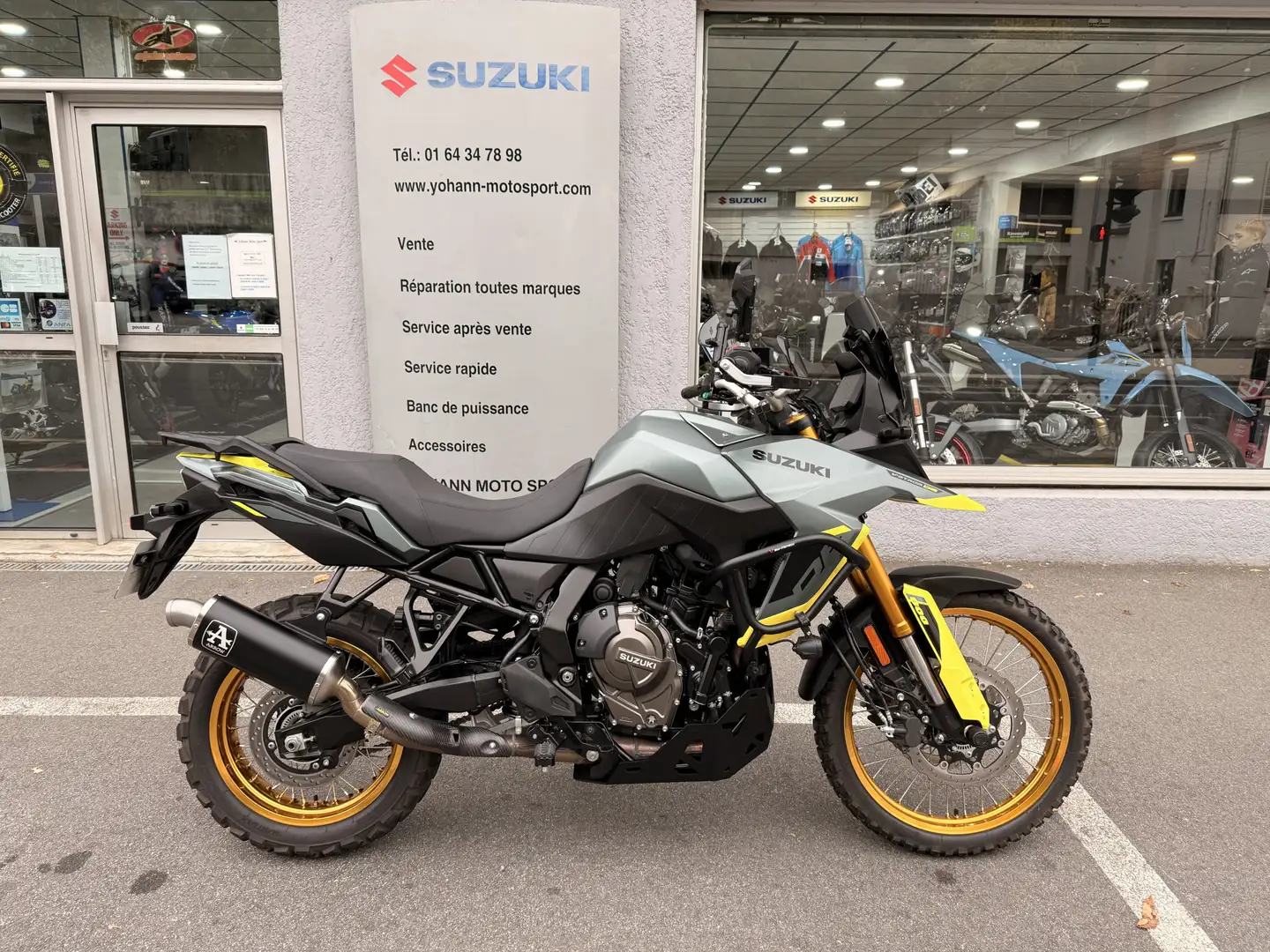 Suzuki V-Strom 800DE Vert - 1