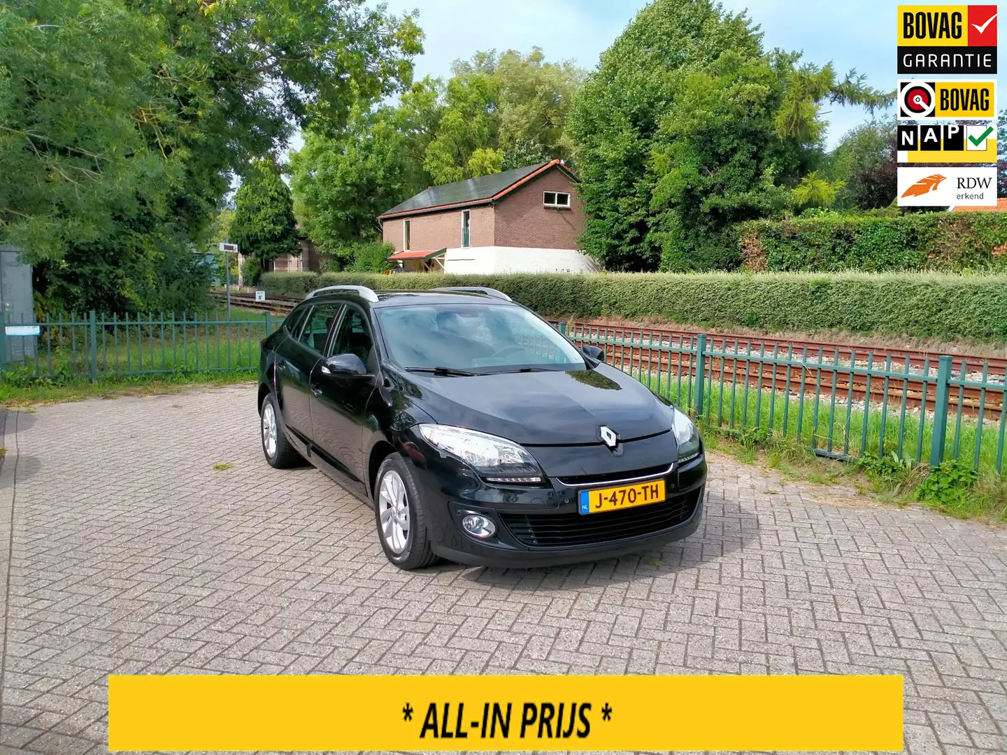 Renault Megane Estate 1.2 TCe Limited Airco CC trekhaak navi pdc Zwart - 1