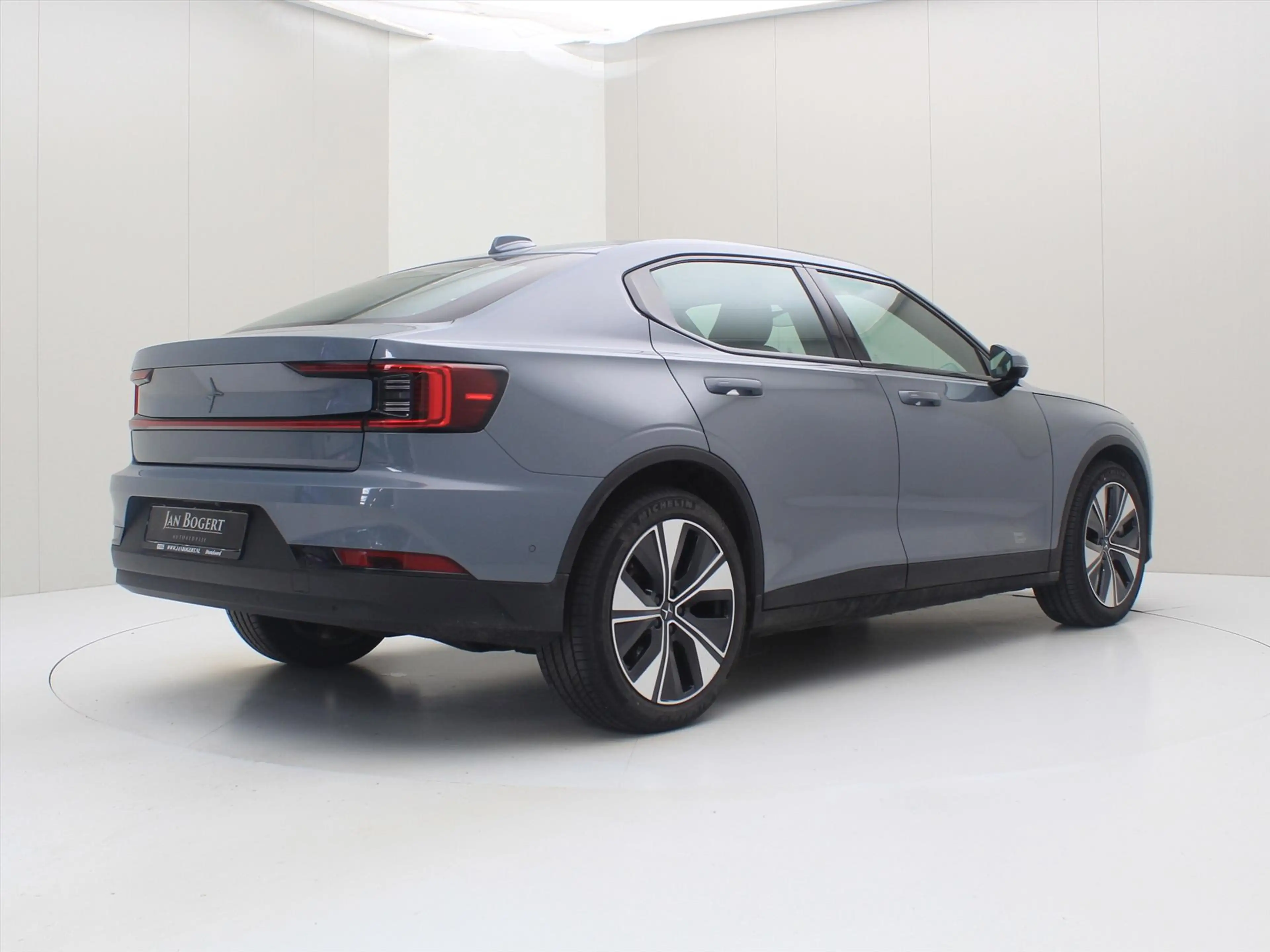 Polestar 2 Long Range Single Motor 231pk 94% SoH [ PILOT+ACC+ — photo 3