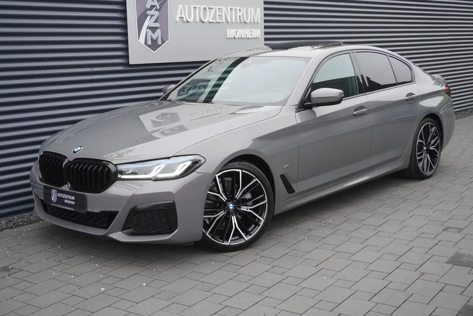 BMW 520 d M-SPORTPAKET|SHADOW|VIRTUAL|LASER|PANO|H&K| Grigio - 1