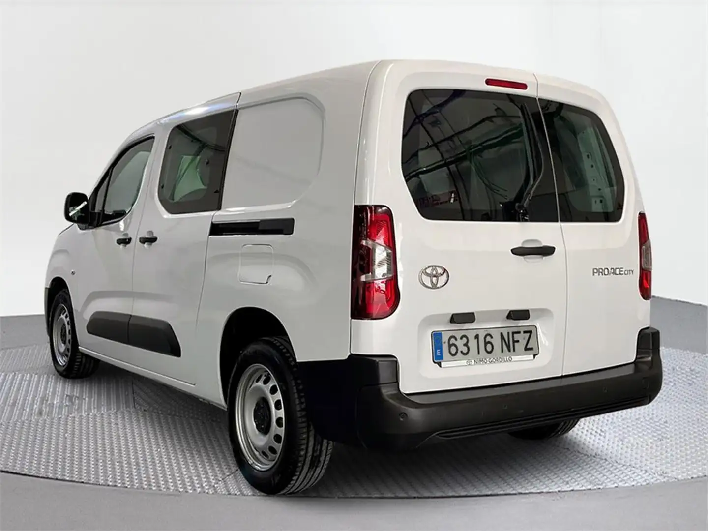 Toyota Proace City Combi L2 1.5D GX 100 - 2