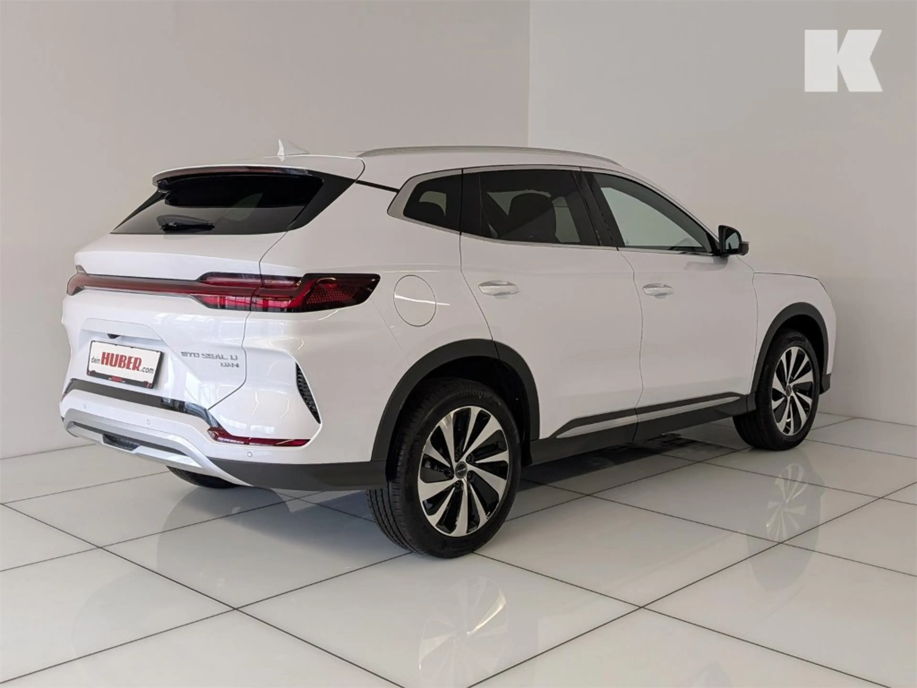 BYD Seal U DM-i PHEV 18,3kWh AWD Design Österreich Pak — photo 6