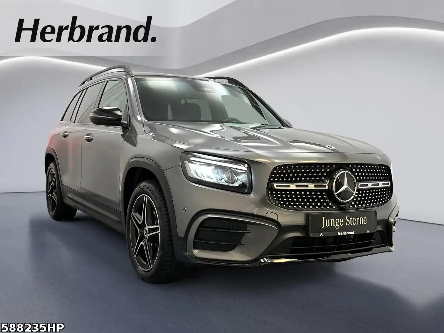 Mercedes-Benz GLB 200 AMG AHK Distronic USB-Plus Grau - 2
