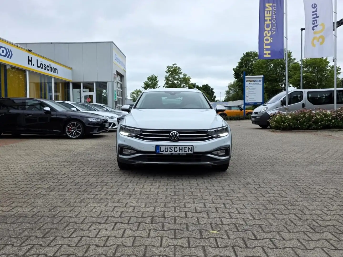 Volkswagen Passat Alltrack Passat Variant Alltrack 4Motion Rückfahrkamera Bílá - 2