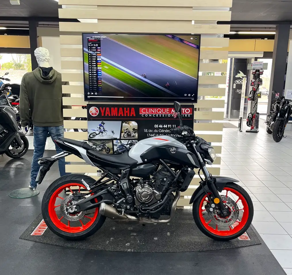 Yamaha MT-07