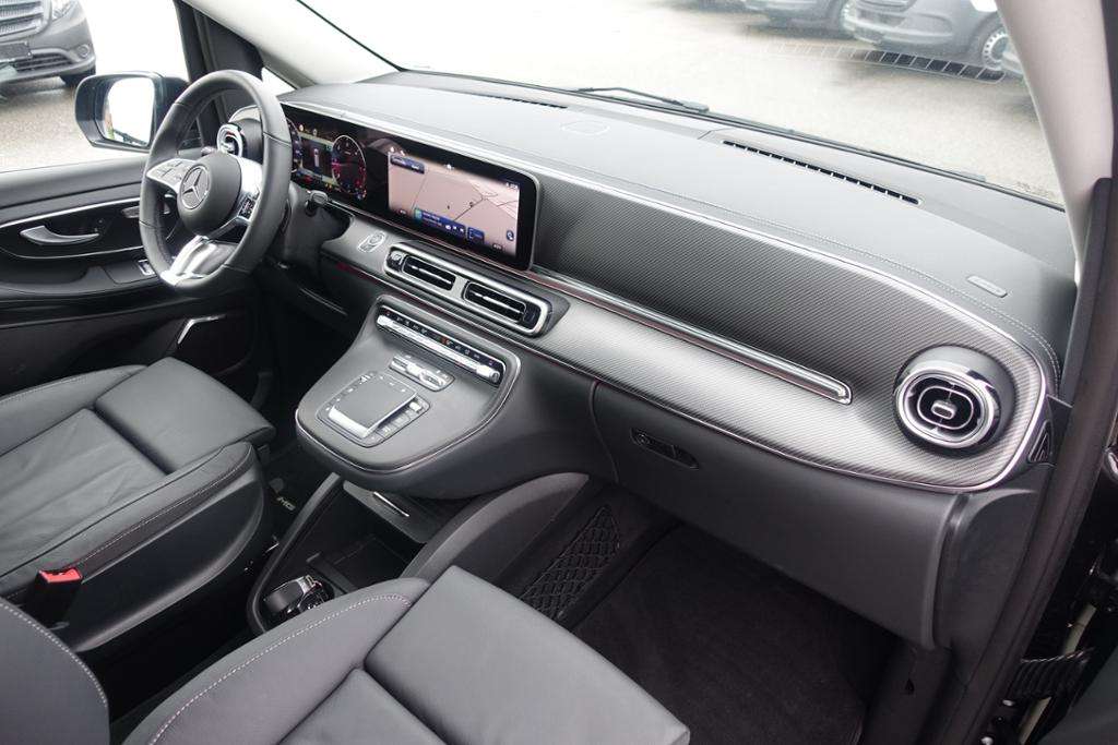 Mercedes-Benz V 250