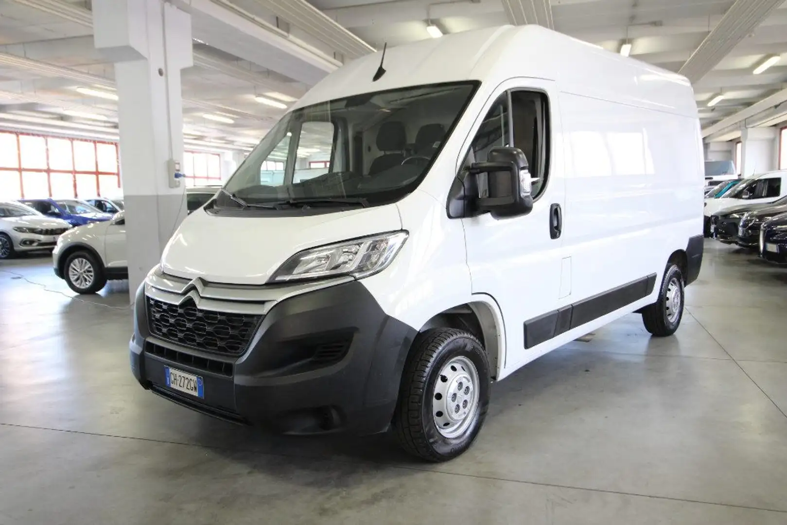 Citroen Jumper 35 BlueHDi 140 S&S L2H2 Furgone Blanc - 2