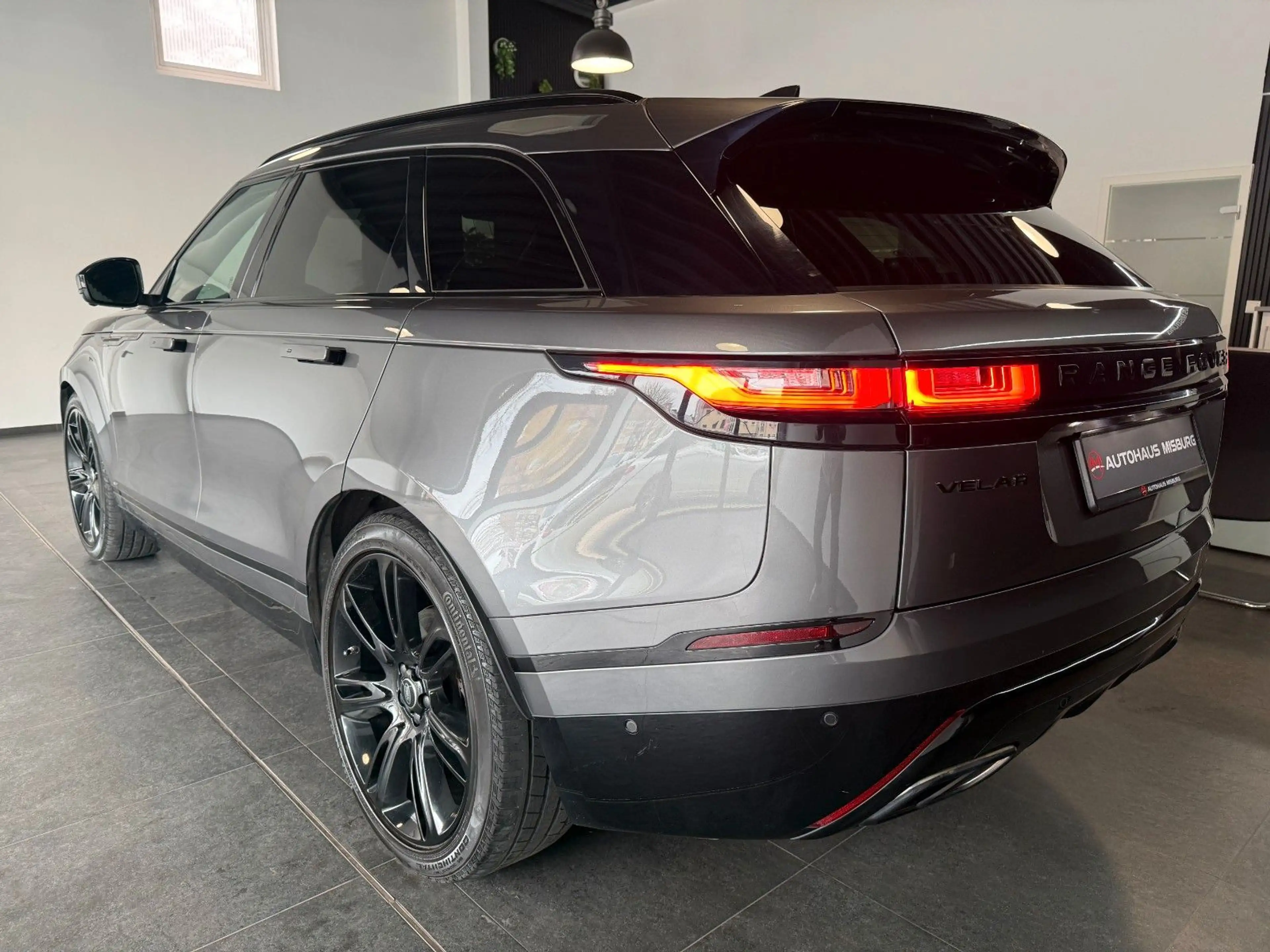 Land Rover Range Rover Velar R-Dynamic HSE/Pano-Stand-Hzg — photo 7