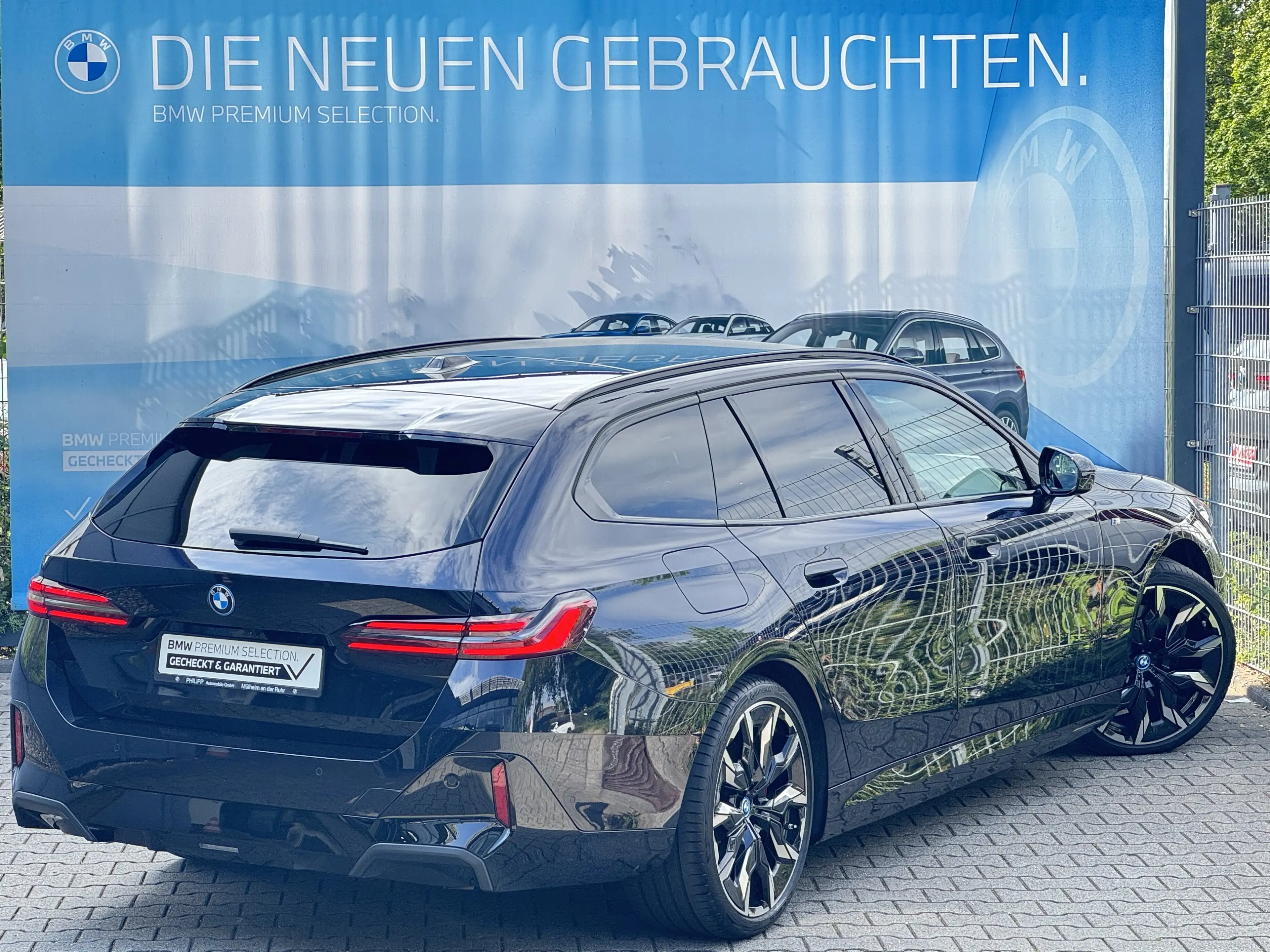 BMW 550 e xDrive M Sport Pro B&W PANO Ad.Fahrw.Prof — photo 3