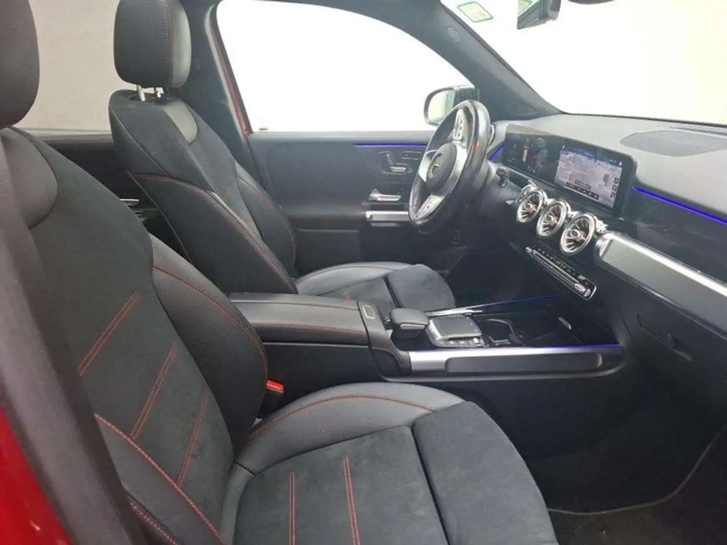 Mercedes-Benz GLB 200 GLB 200 7G-DCT AMG Line Rouge - 1