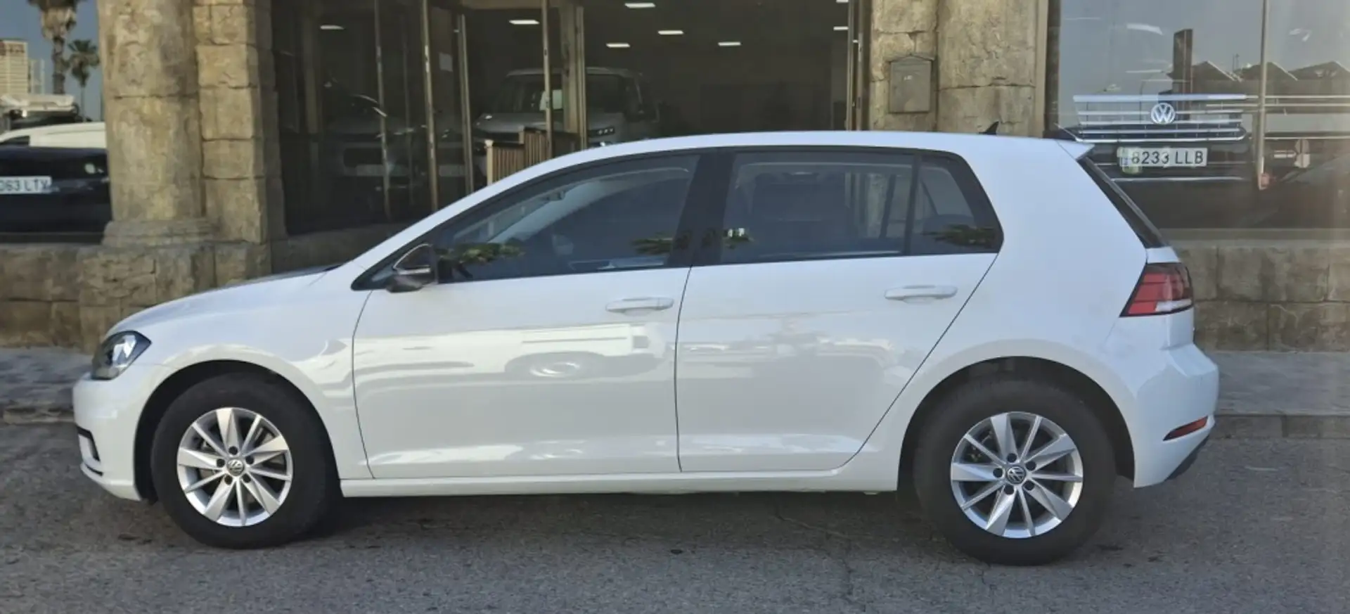 Volkswagen Golf 1.6TDI Last Edition 85kW Blanco - 2