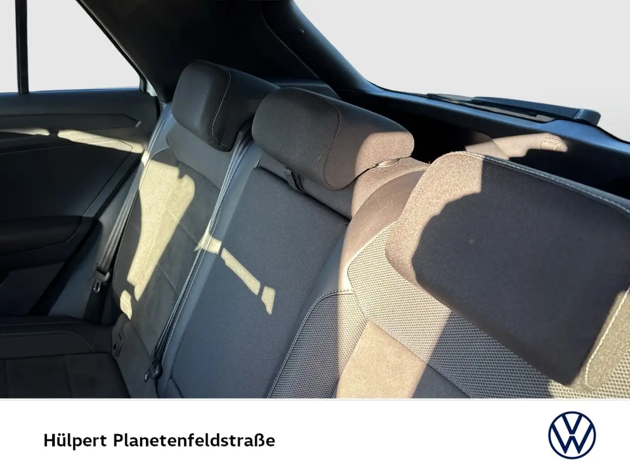 Volkswagen T-Roc 1.0 R-LINE CAM ACC NAVI LM17 LED+ CARPLAY 9