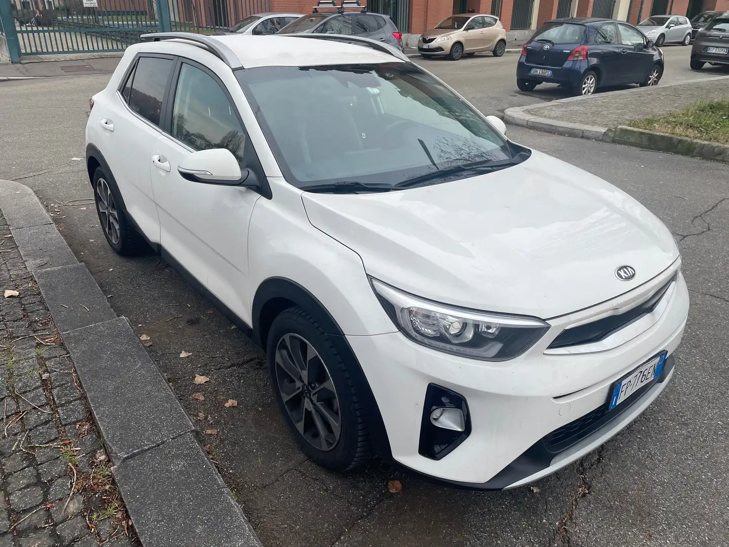 Kia Stonic Stonic 1.0 t-gdi Energy 120cv Bianco - 2