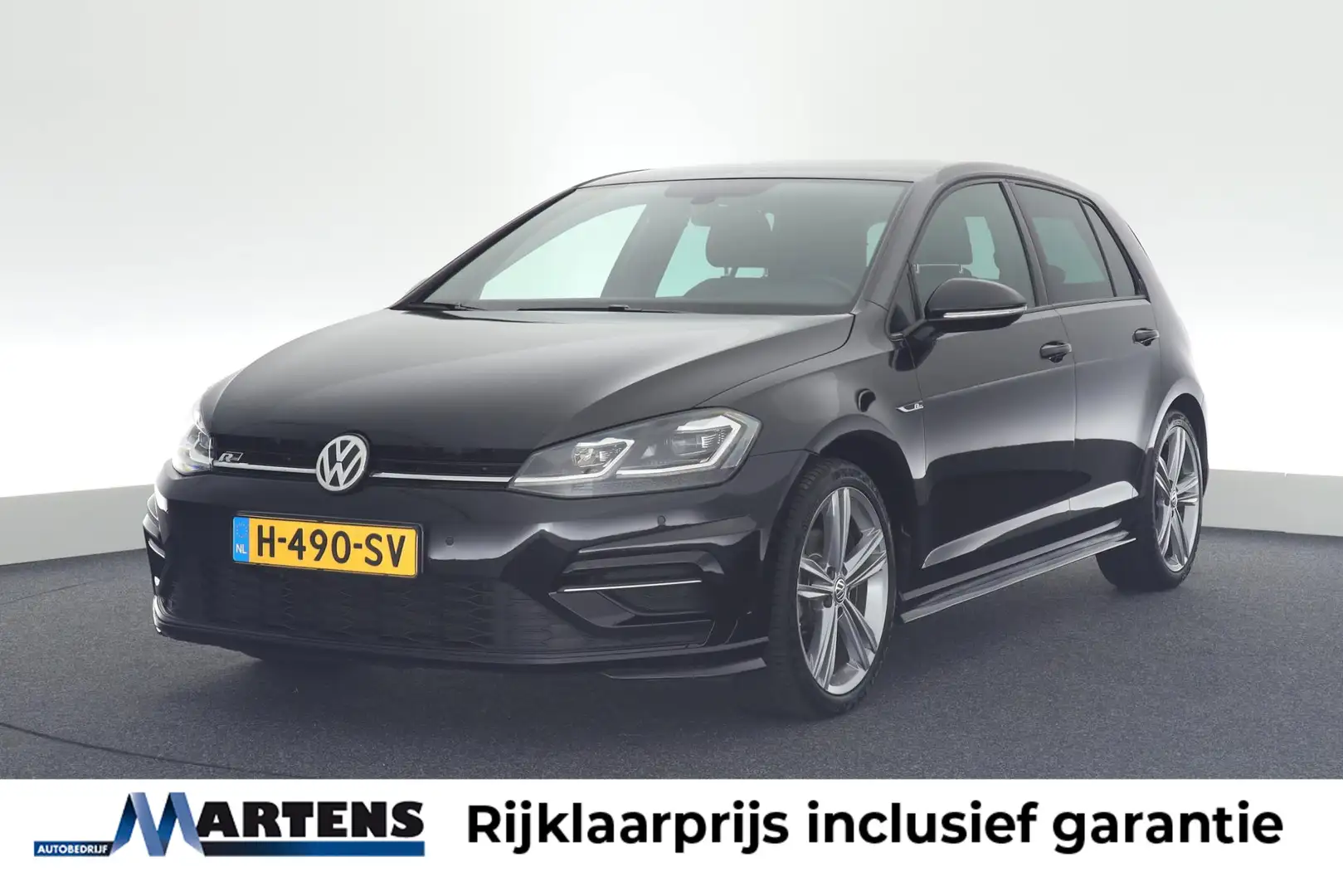 Volkswagen Golf 1.5 TSI 150pk DSG 2x R-Line Virtual Cockpit Led Na Zwart - 1