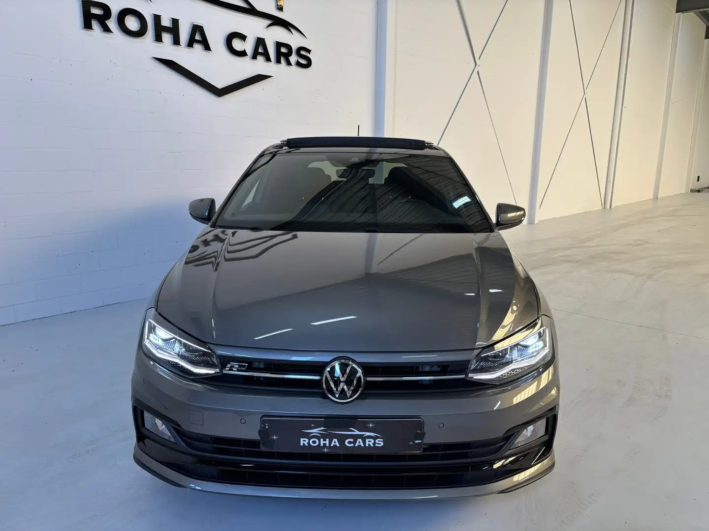Volkswagen Polo 1.5 TSI Highline Business R Grey - 2