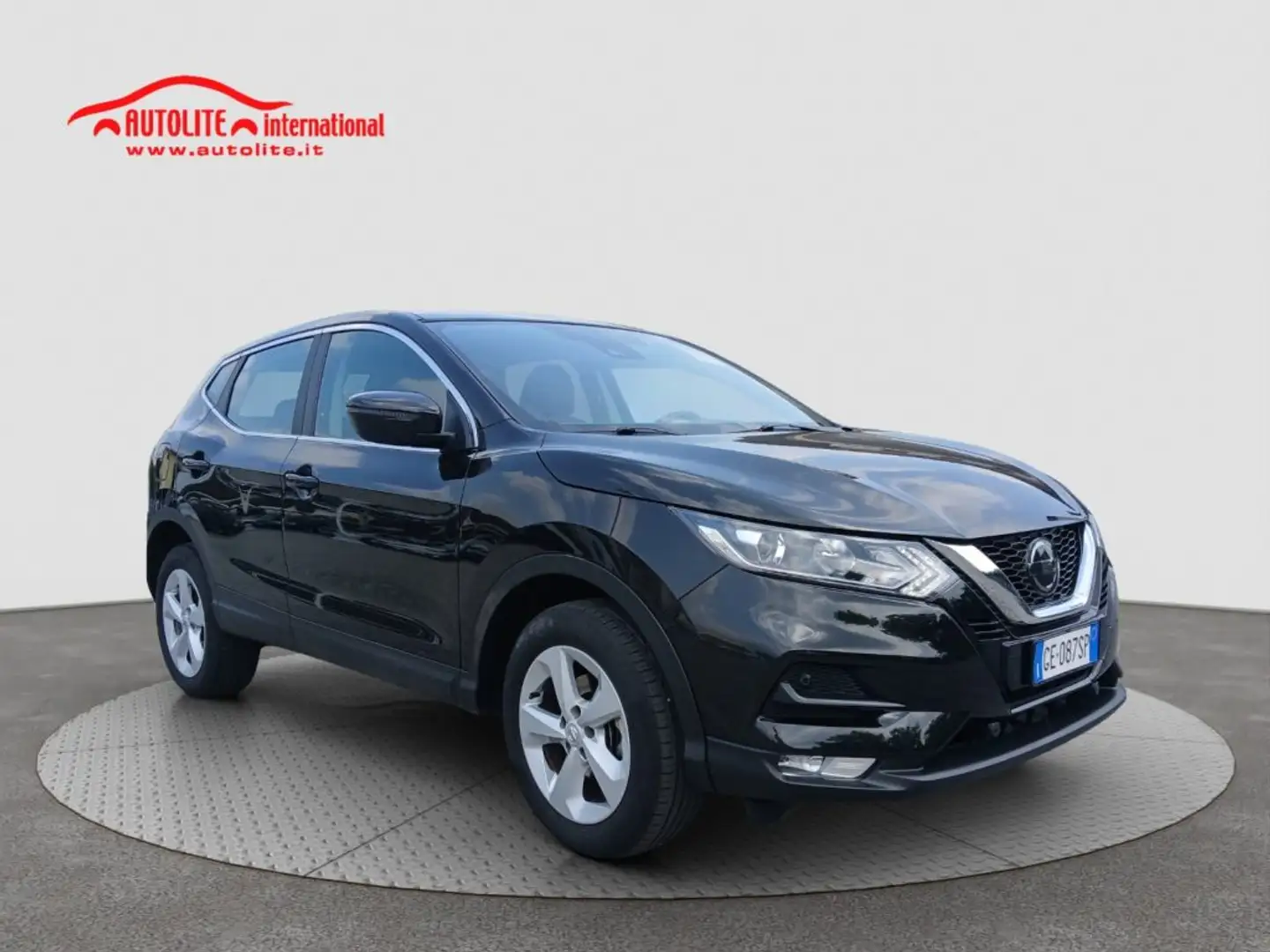 Nissan Qashqai 1.3 DIG-T 140 CV Business Noir - 2