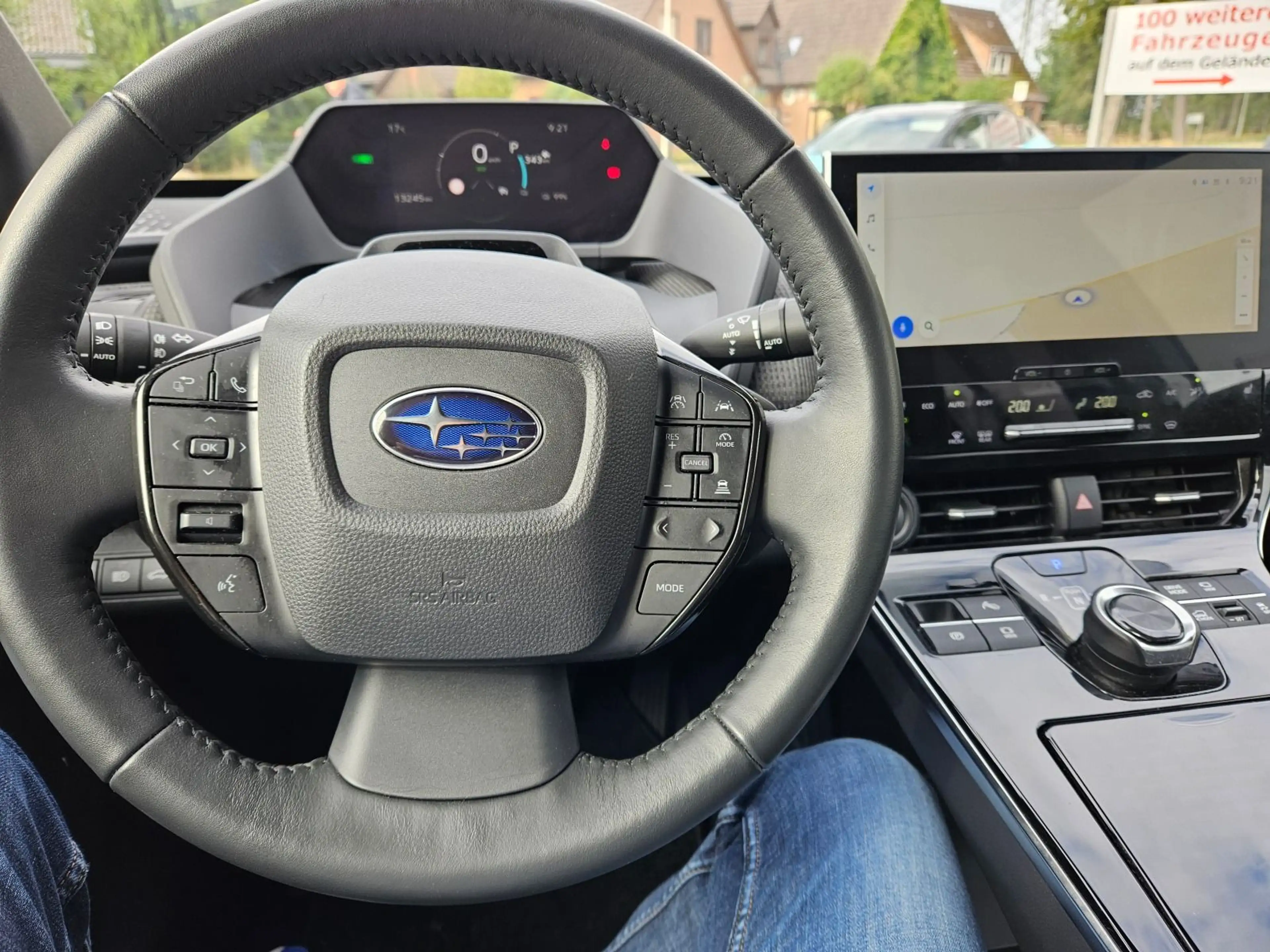 Subaru Solterra Platinum AWD — photo 12