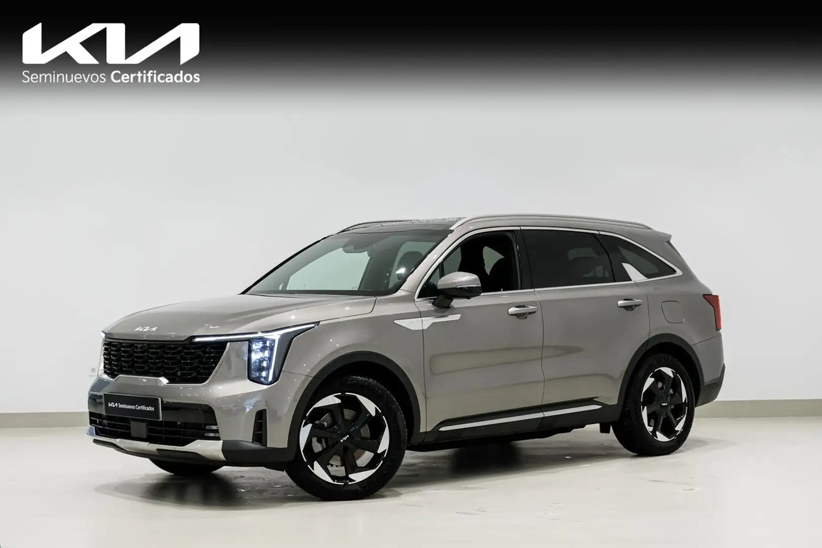 Kia Sorento 1.6 HEV EMOTION 4X2 Šedá - 1